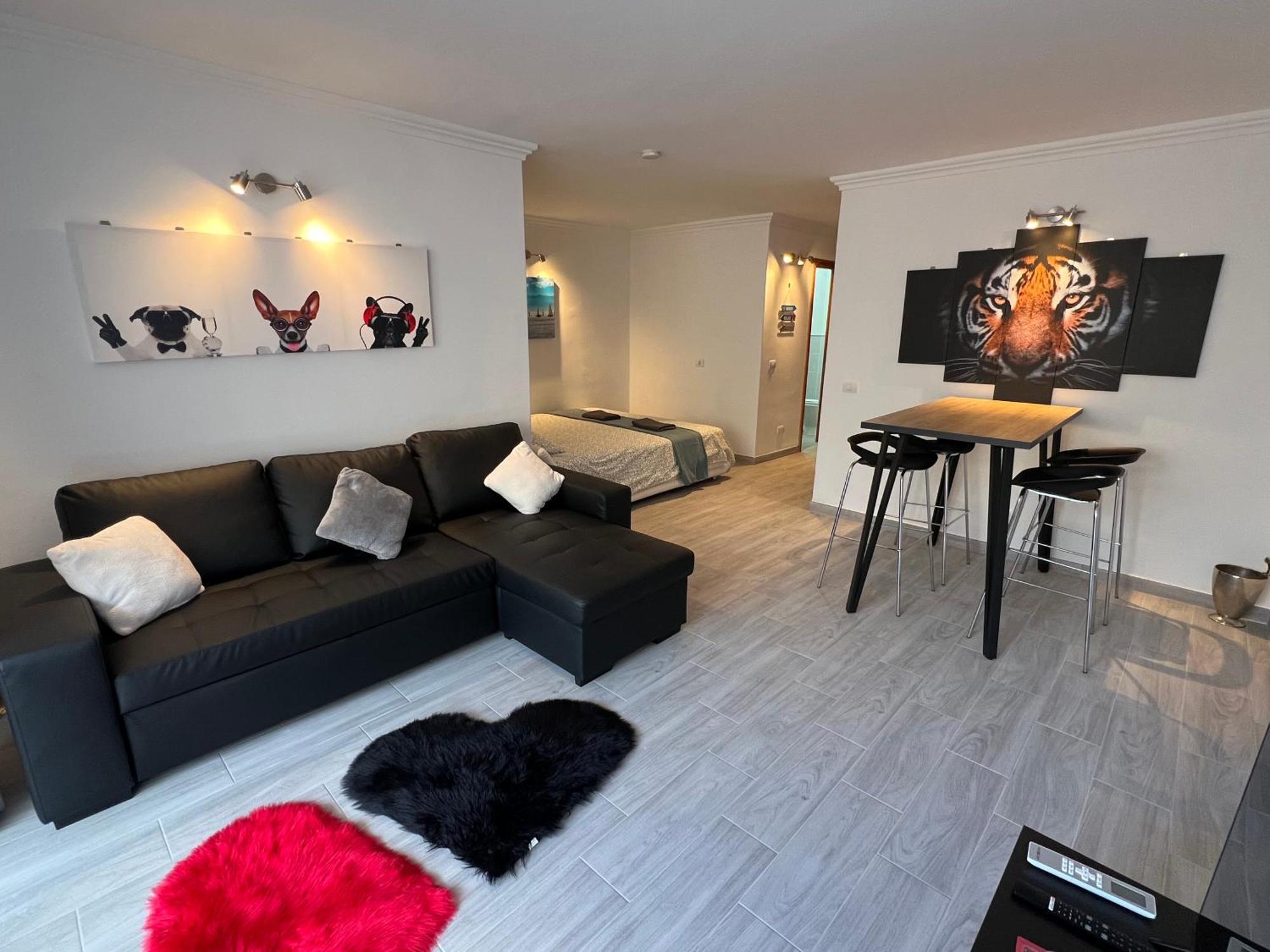 Air Conditioning, Private Parking And Fully Equipped Kitchen In Hotel Room In Golf Del Sur, Tenerife San Miguel de Abona Esterno foto