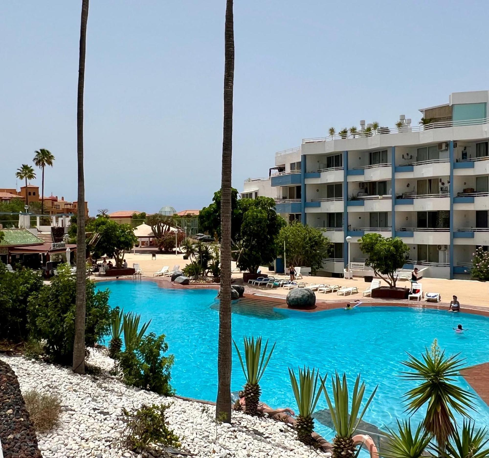 Air Conditioning, Private Parking And Fully Equipped Kitchen In Hotel Room In Golf Del Sur, Tenerife San Miguel de Abona Esterno foto